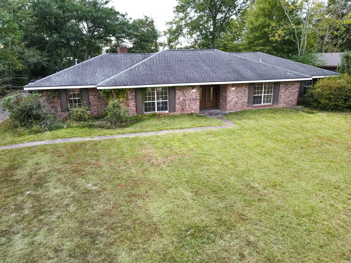 307 S Texas St, Deridder, LA 70634 - Image #1