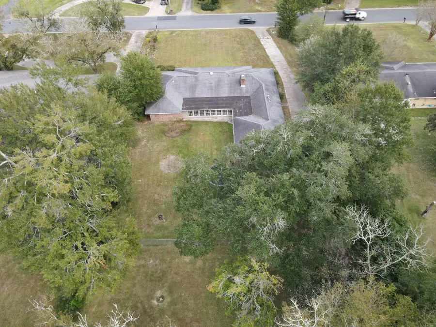 307 S Texas St, Deridder, LA 70634 - Image #2