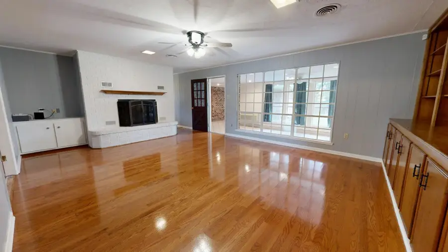 307 S Texas St, Deridder, LA 70634 - Image #3