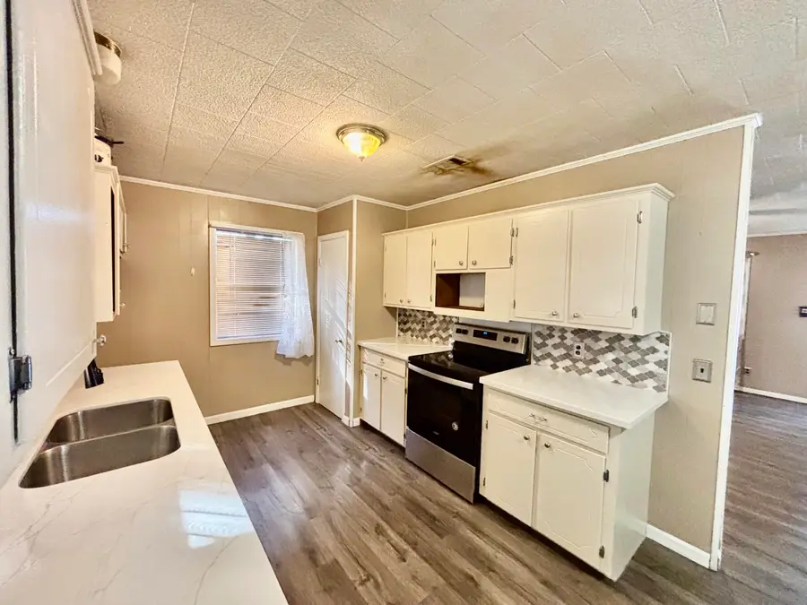 2216 Greenlawn Rd, Lake Charles, LA 70607 - Image #3