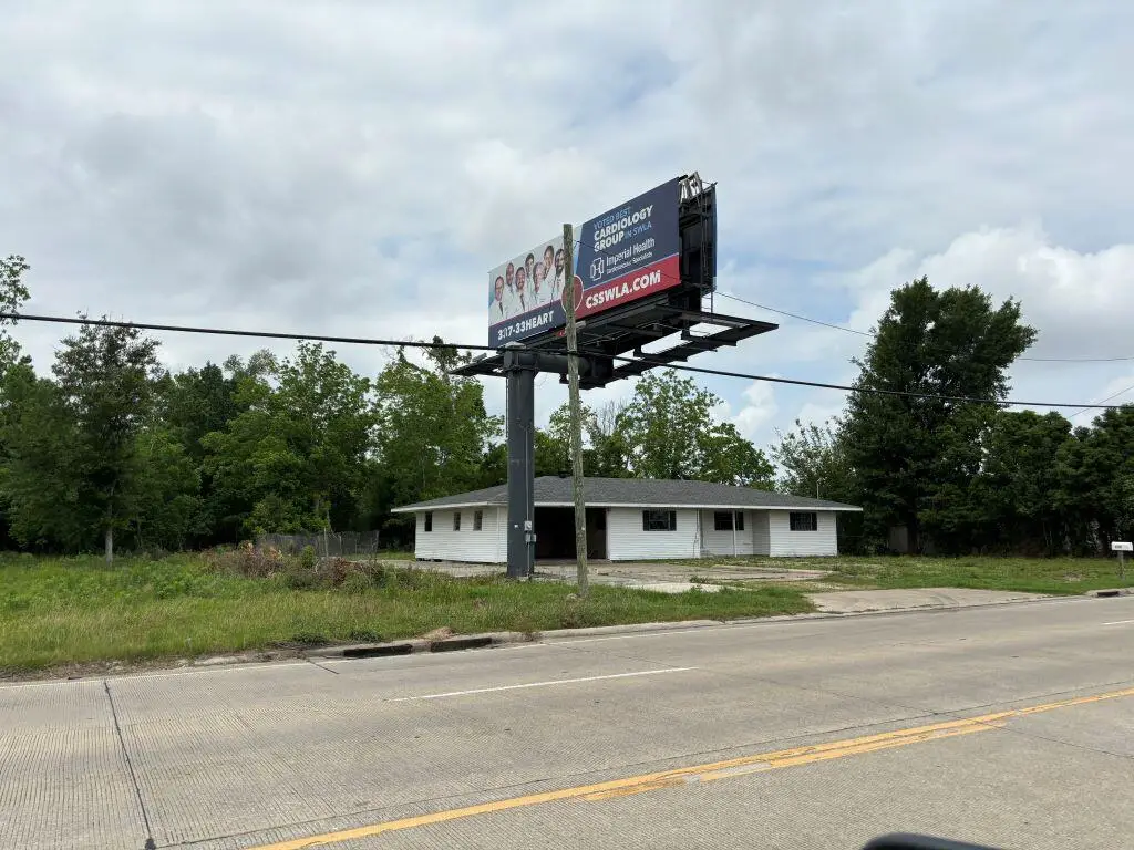 3710 Nelson Rd, Lake Charles, LA 70605 - #1