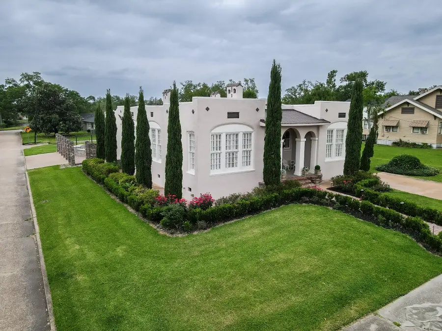 122 Grove, Lake Charles, LA 70601 - #2