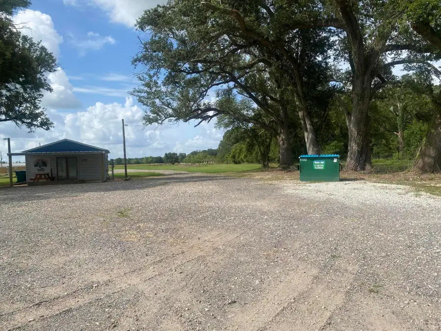 5103 Highway 90 W, Vinton, LA 70668 - #2