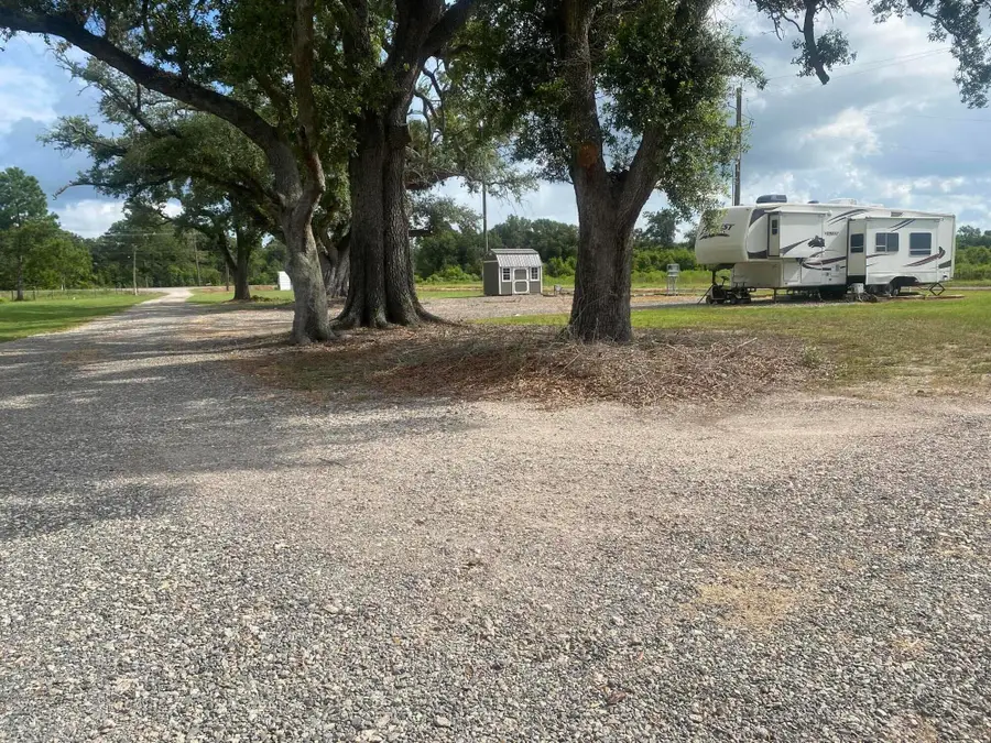 5103 Highway 90 W, Vinton, LA 70668 - #3