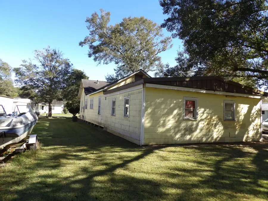 403 N Craig St, Jennings, LA 70546 - Image #3