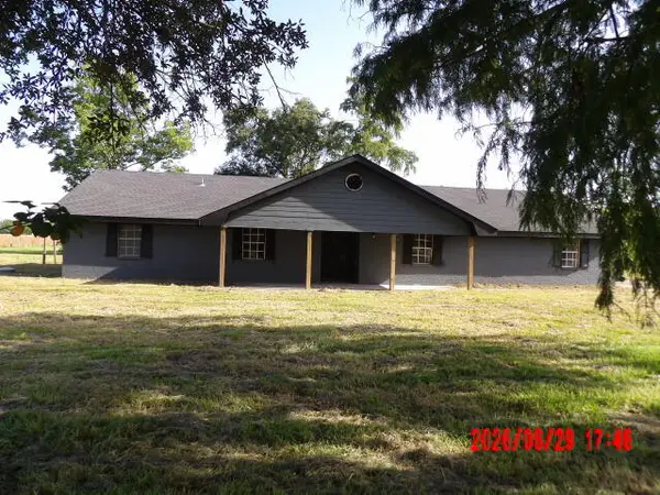 1193 Pine Hill, Lake Charles, LA 70605