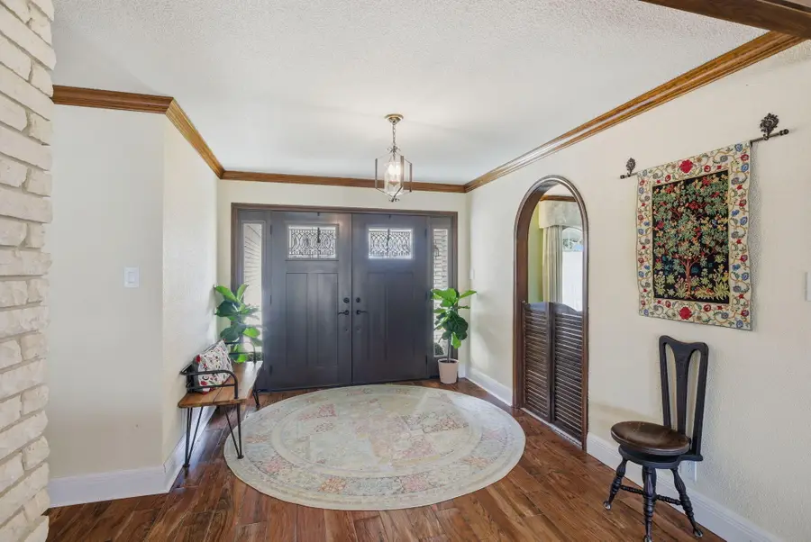 1518 S Chateau Circle, Lake Charles, LA 70605 - #3