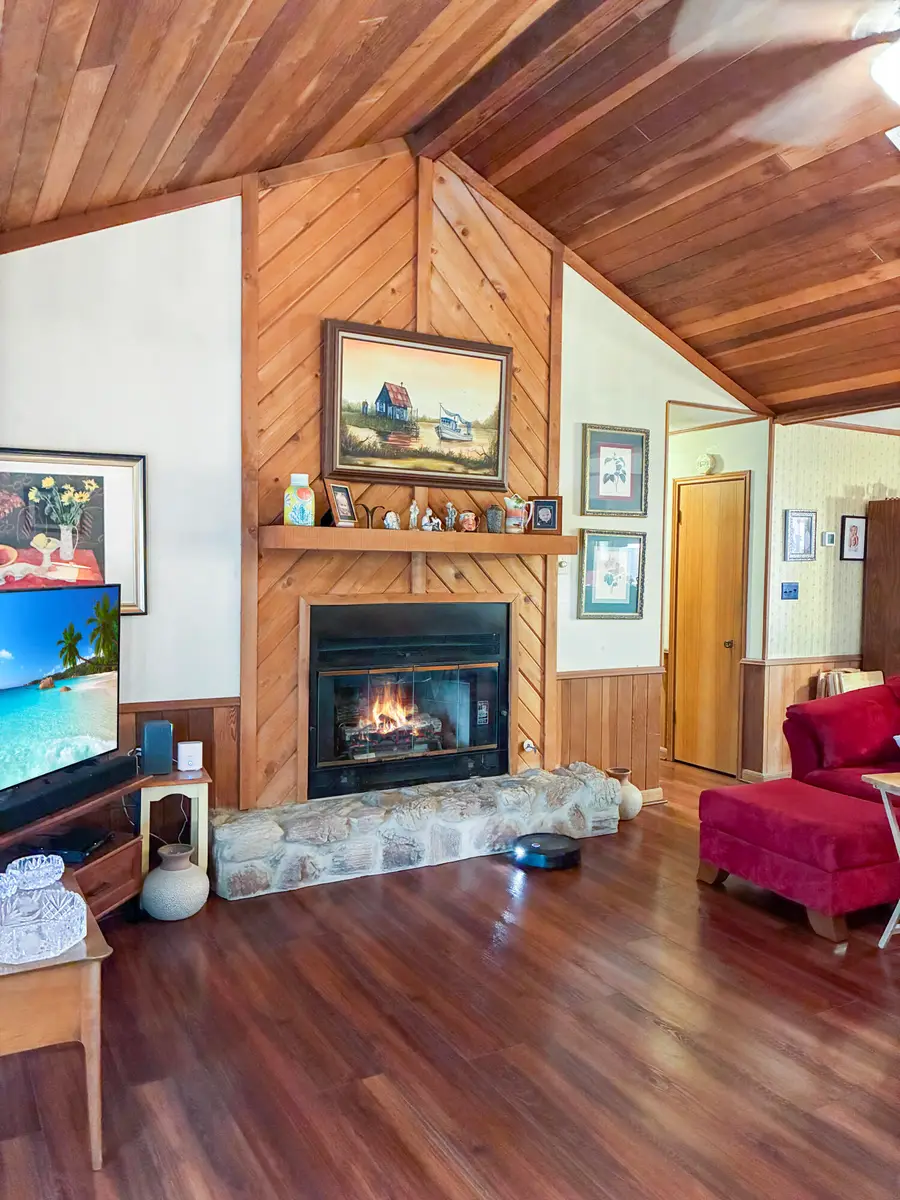 721 S Lightner Ave, Iowa, LA 70647 - Image #3