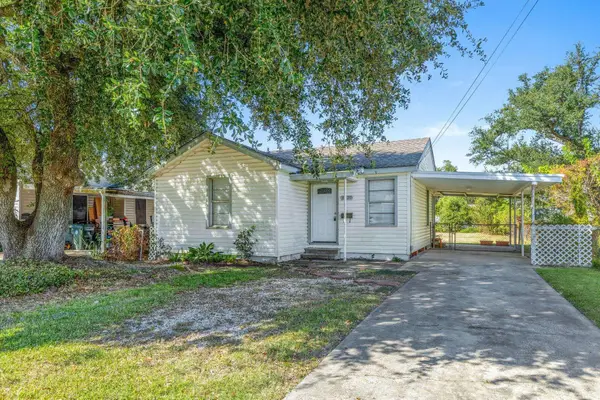4020 Harvard St, Lake Charles, LA 70607