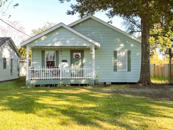 3909 Auburn, Lake Charles, LA 70607