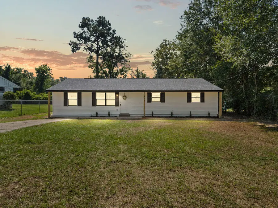 904 Cook Dr, Deridder, LA 70634 - Image #2
