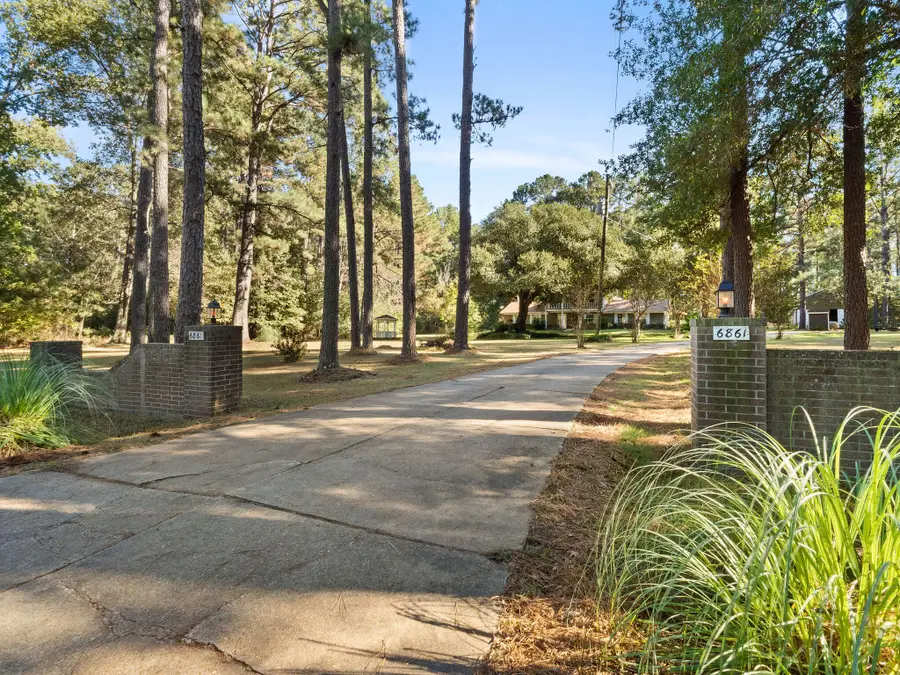 6861 La-8, Leesville, LA 71446 - Image #2