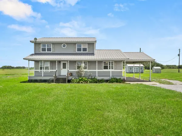 44725 Lakeside Rd, Gueydan, LA 70542