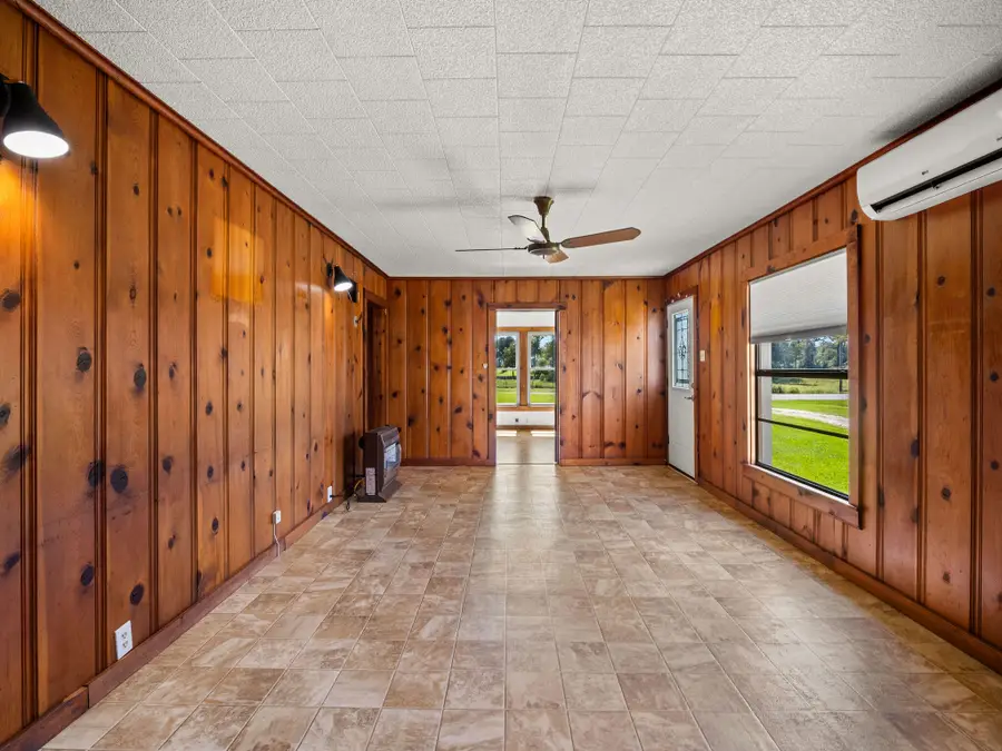 353 W Houston River Rd, Sulphur, LA 70663 - #2