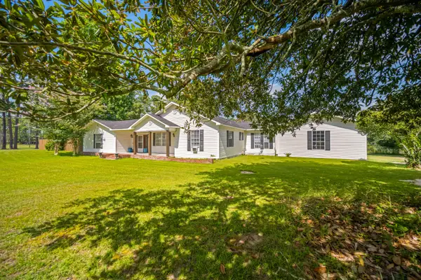 246 Country Club, Leesville, LA 71446