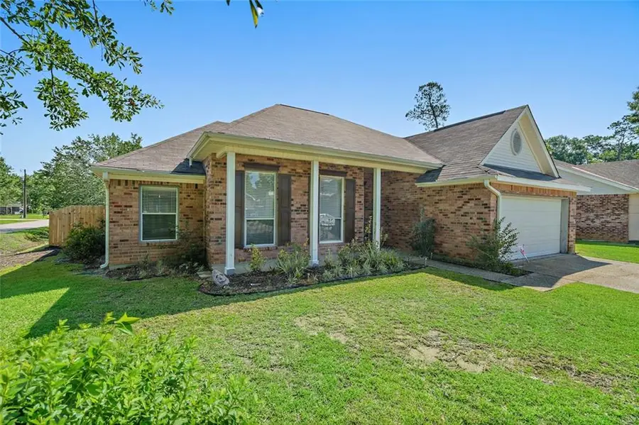 863 Destin Street, Mandeville, LA 70448 - Image #2