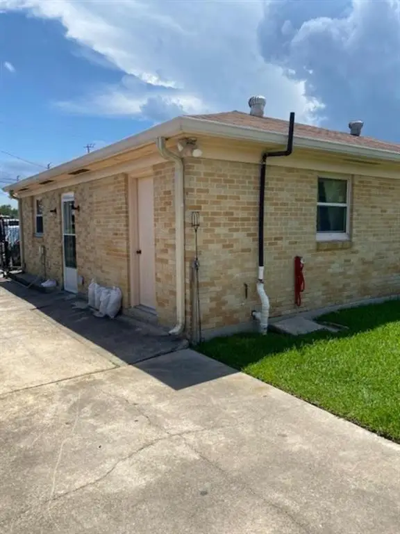 6700 Virgilian Street, New Orleans, LA 70126 - Image #2