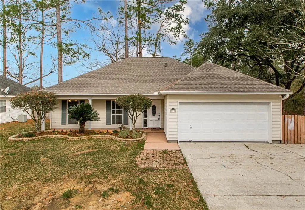 100 E Thistle Street, Mandeville, LA 70471 - #1