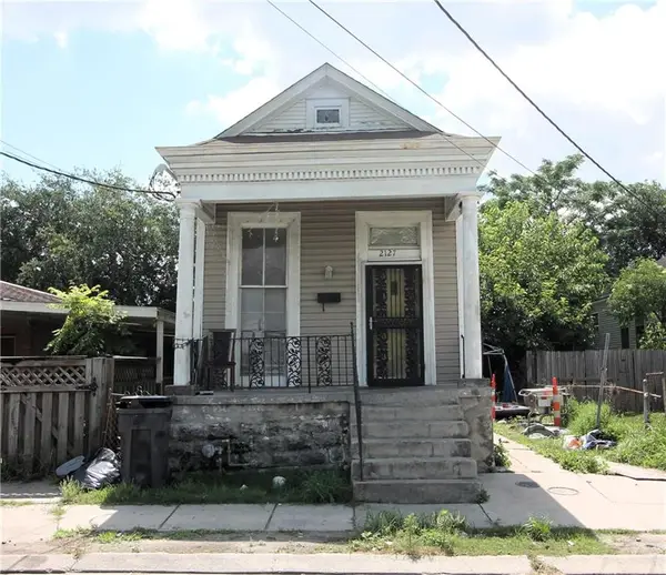 2127 Almonaster Avenue, New Orleans, LA 70117