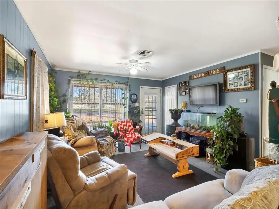 1404 Aaron Avenue, Leesville, LA 71446 - #3