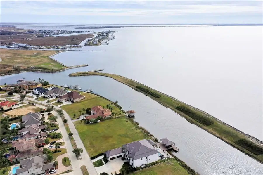 1484 Lakeshore Boulevard, Slidell, LA 70461 - Image #2