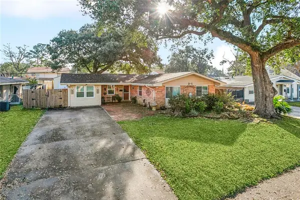 2728 Somerset Drive, New Orleans, LA 70131