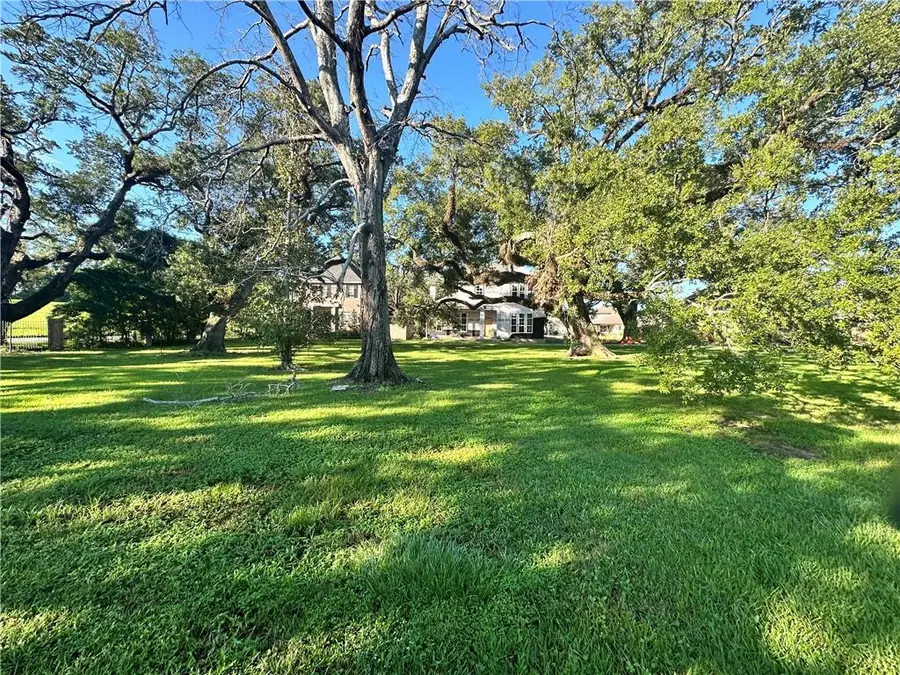 104 Research Drive, Harahan, LA 70123 - Image #2