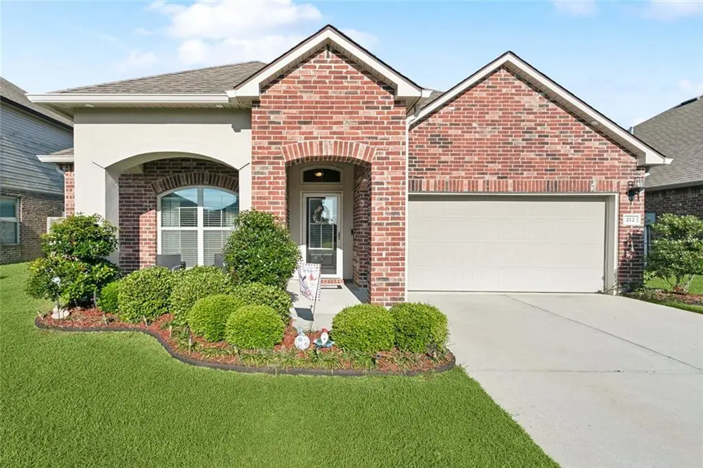 212 W Lake Court, Slidell, LA 70461 - Image #1