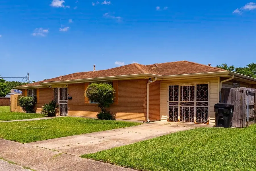 4725 Charlene Drive, New Orleans, LA 70127 - Image #2