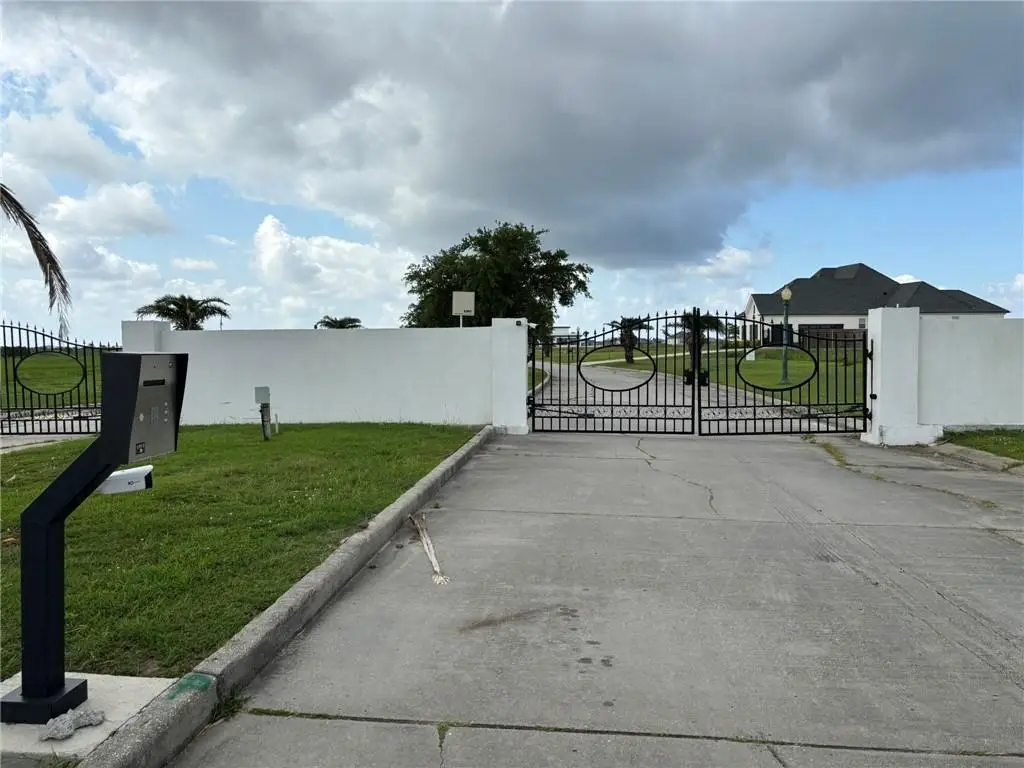 4016 Marina Villa E Drive, Slidell, LA 70461 - Image #1