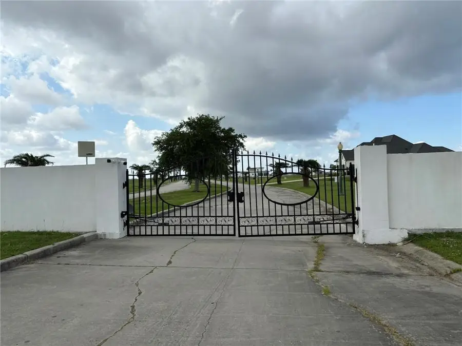 4016 Marina Villa E Drive, Slidell, LA 70461 - Image #2