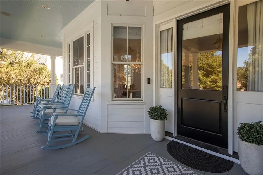 6925 Canal Boulevard, New Orleans, LA 70124 - Image #2