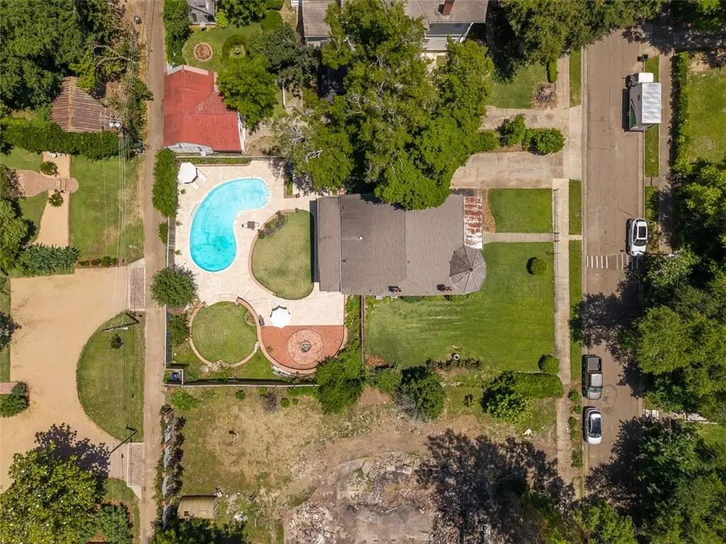 212 Linton Avenue, Natchez, MS 39120 - Image #1