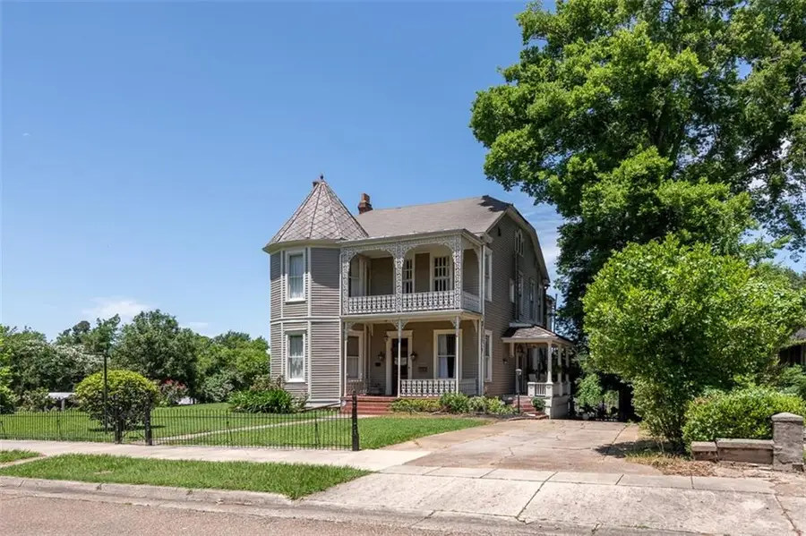 212 Linton Avenue, Natchez, MS 39120 - Image #2