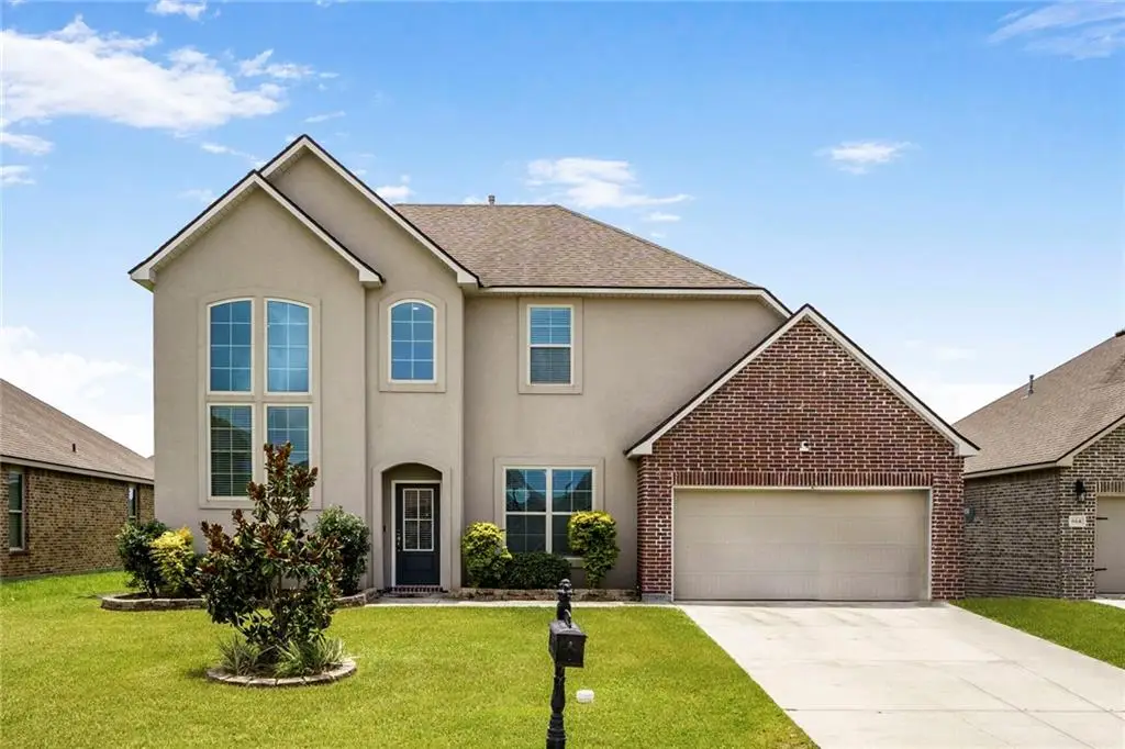 668 Lakeshore Village Drive E, Slidell, LA 70461 - Image #1