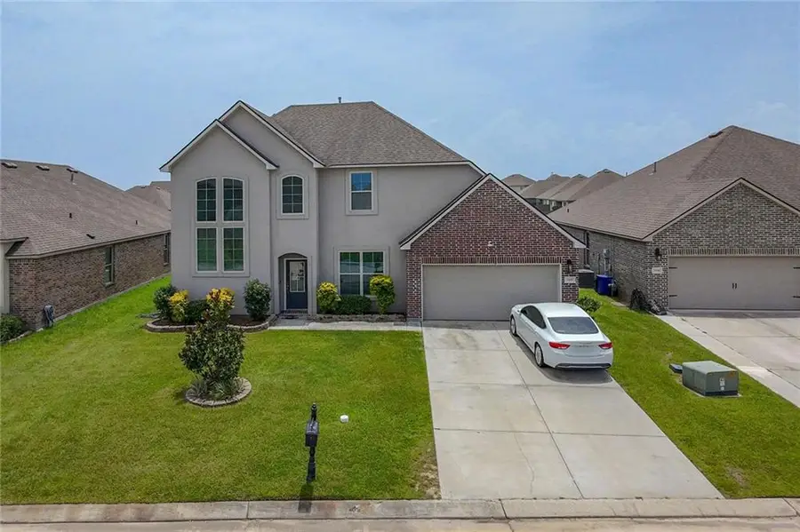 668 Lakeshore Village Drive E, Slidell, LA 70461 - Image #3