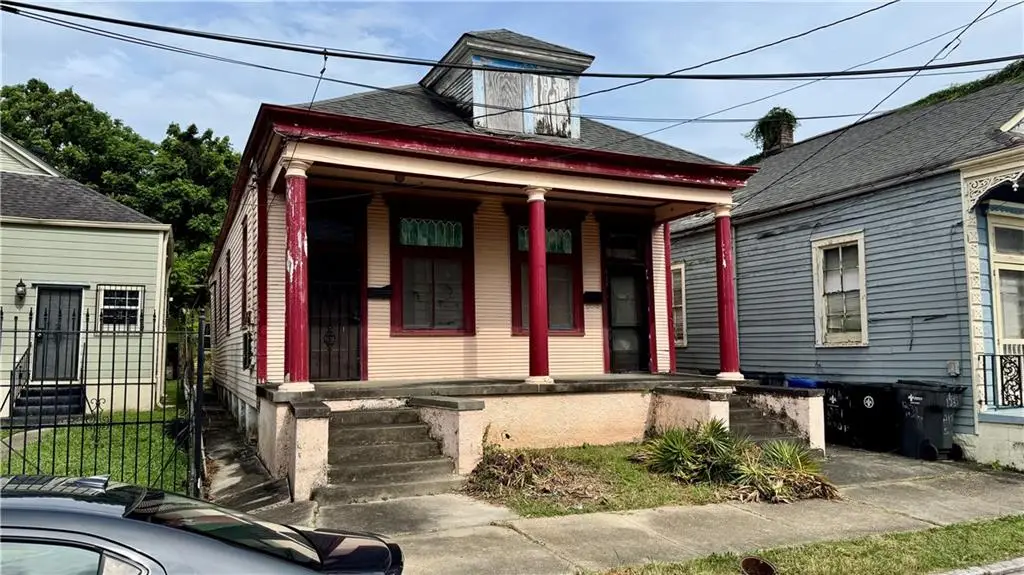 1235 37 Alvar Street, New Orleans, LA 70117 - Image #1
