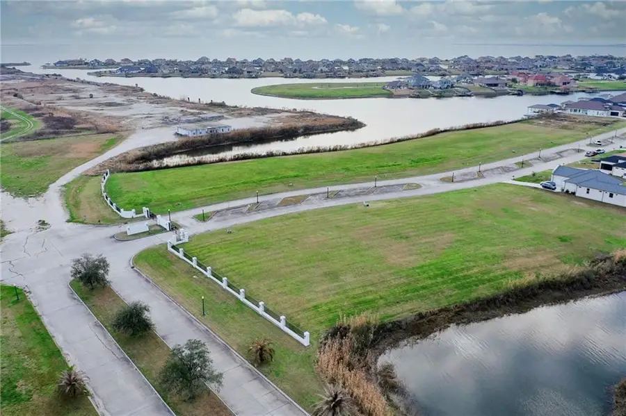 4000 Marina Villa Drive, Slidell, LA 70461 - Image #3