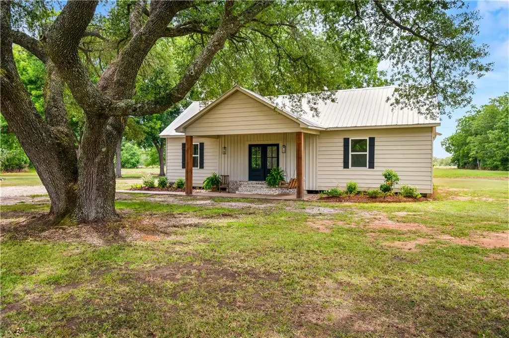 1840 Blood Bend Road, Saint Landry, LA 71367 - Image #1