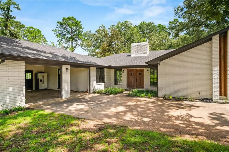 1805 Susek Drive, Pineville, LA 71360 - Image #2