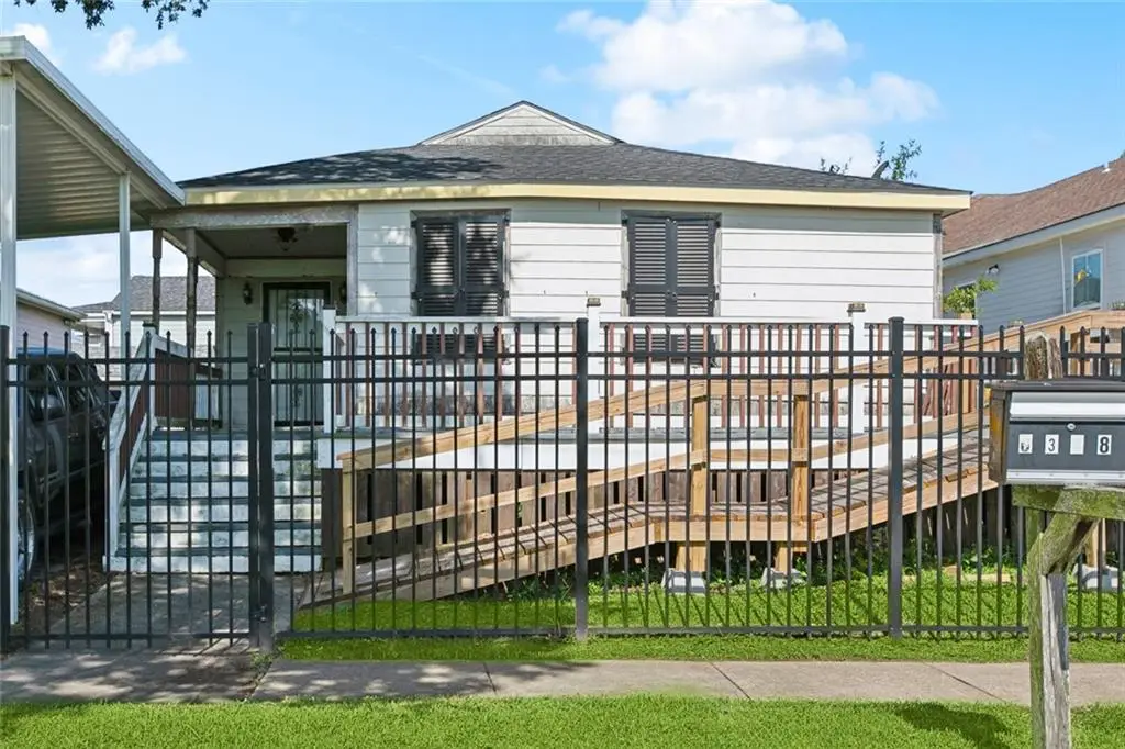 6308 Peoples Avenue, New Orleans, LA 70122 - Image #1