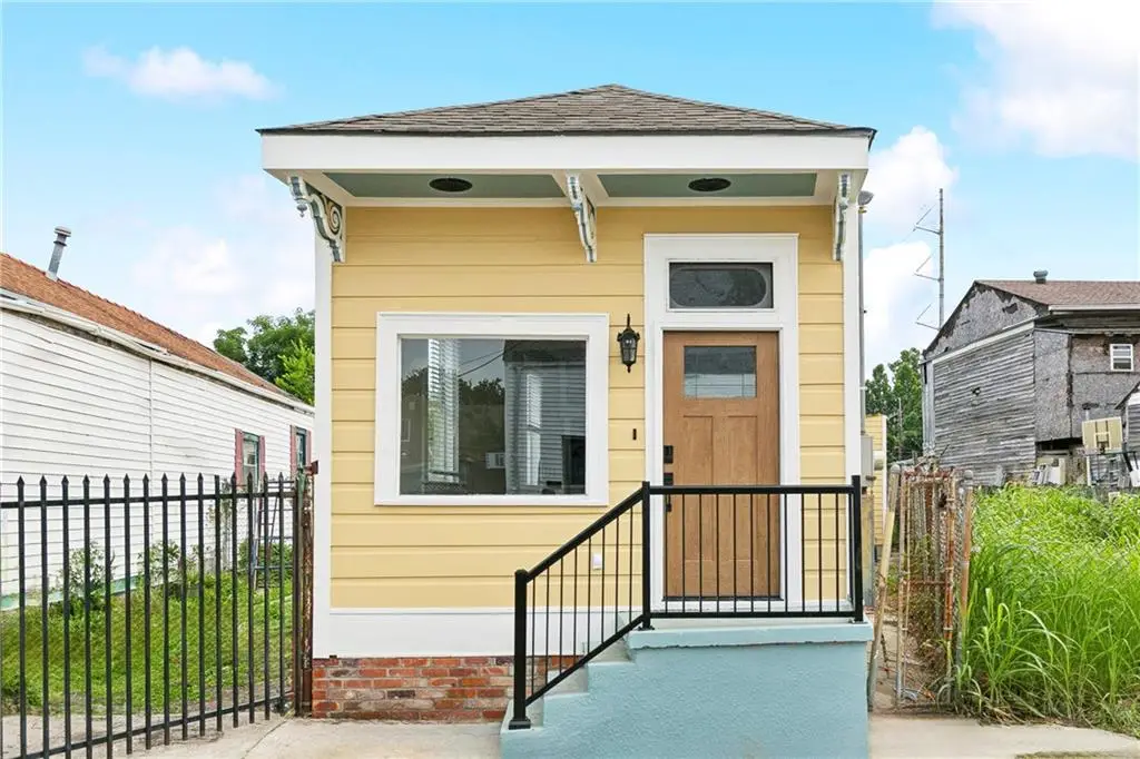 2009 Governor Nicholls Street, New Orleans, LA 70116 - Image #1