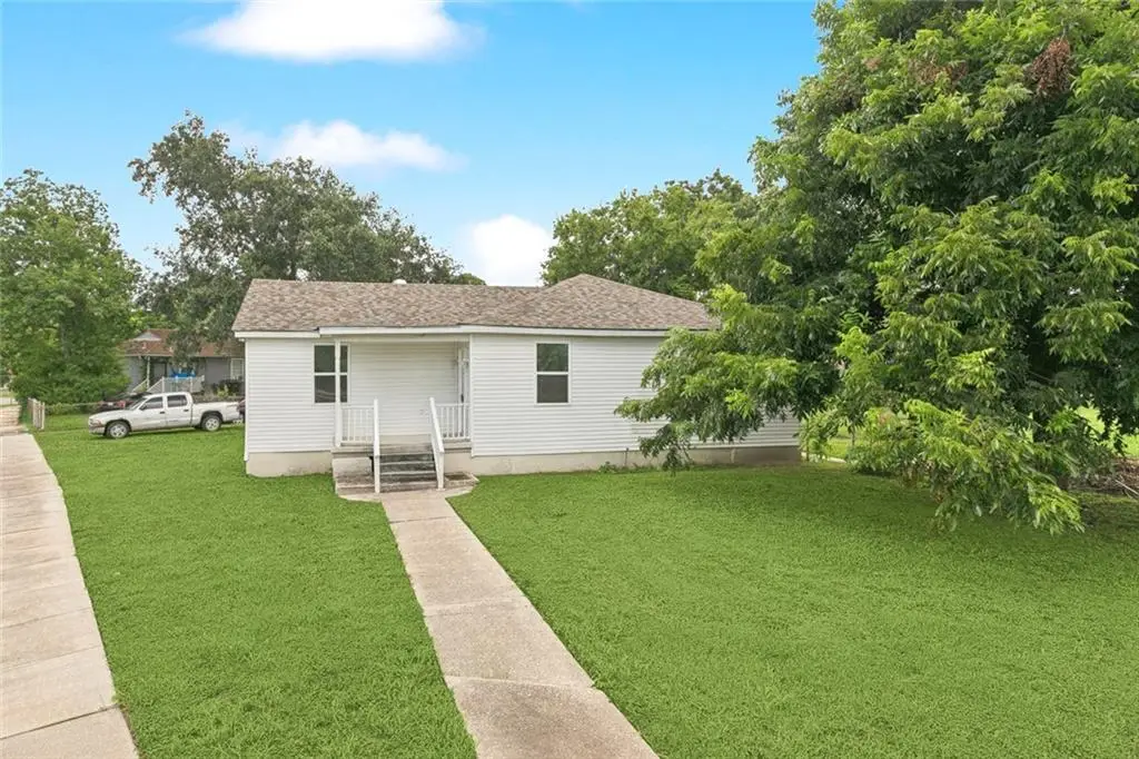 4663 Camelia Street, New Orleans, LA 70126 - Image #1