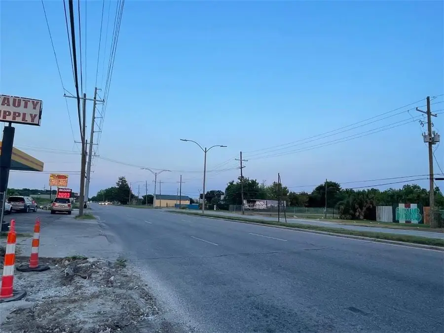 7931 Chef Menteur Highway, New Orleans, LA 70126 - Image #2