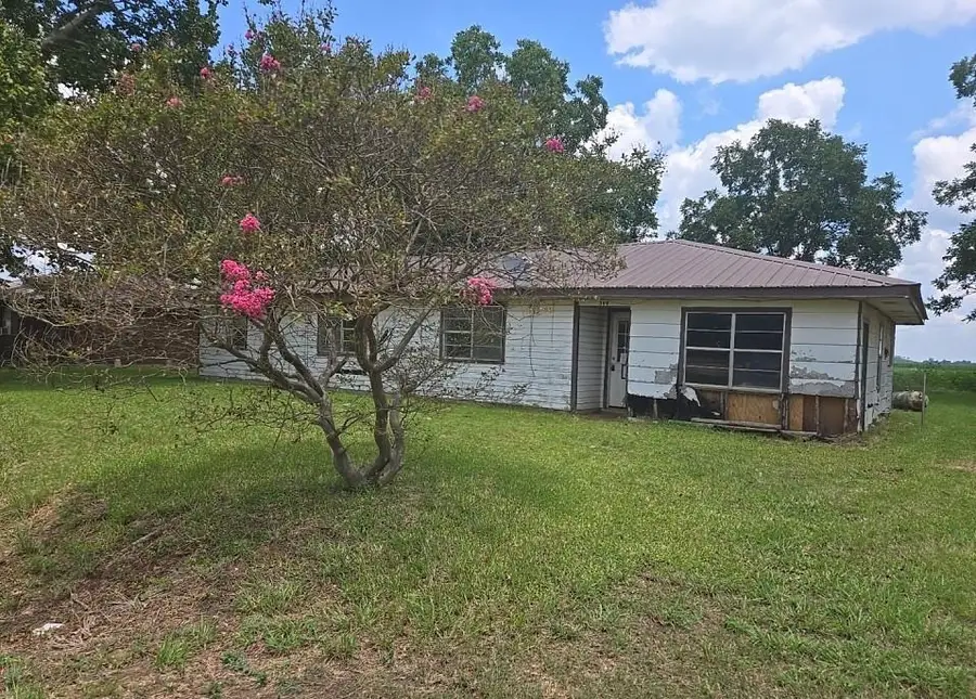 399 Voorhies Lane, Moreauville, LA 71355 - Image #2