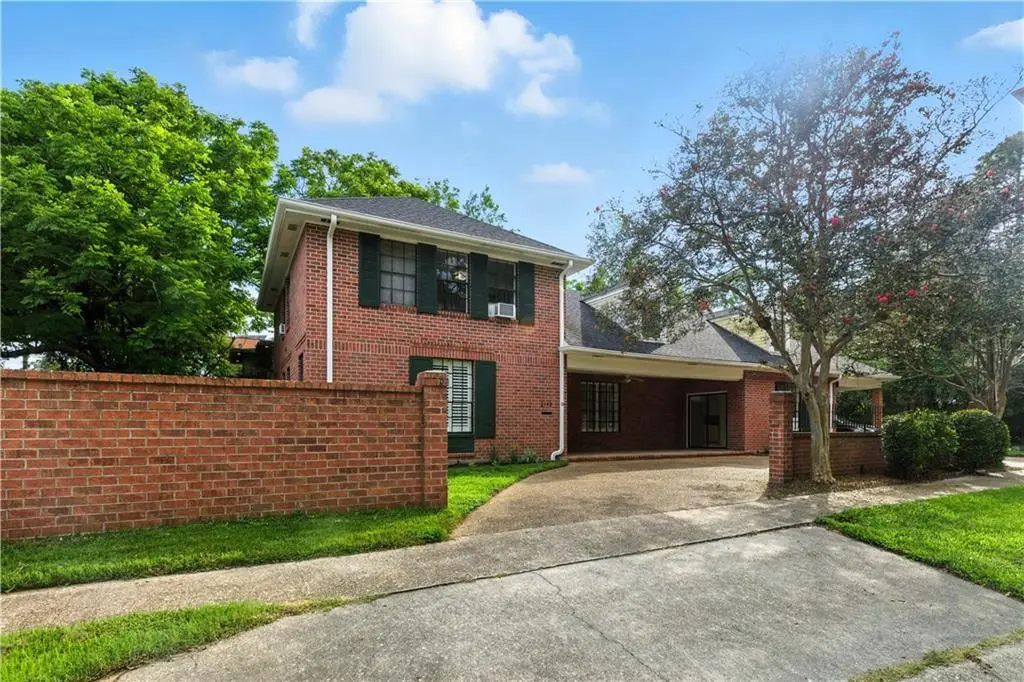 2142 Calhoun Street, New Orleans, LA 70118 - Image #1