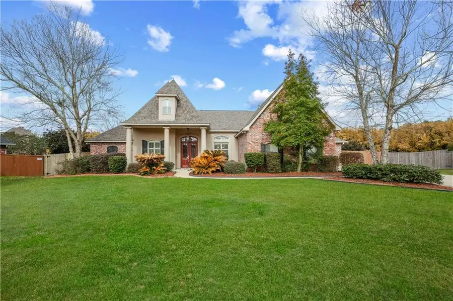 348 Sandalwood Drive, Mandeville, LA 70448 - #2