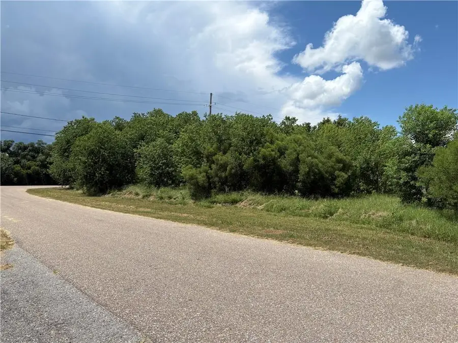 5555 Jean Lafitte Boulevard, Lafitte, LA 70067 - Image #3