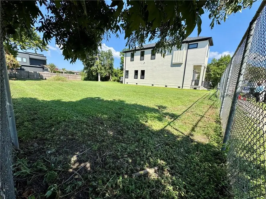 251 Leboeuf Street, New Orleans, LA 70114 - Image #2