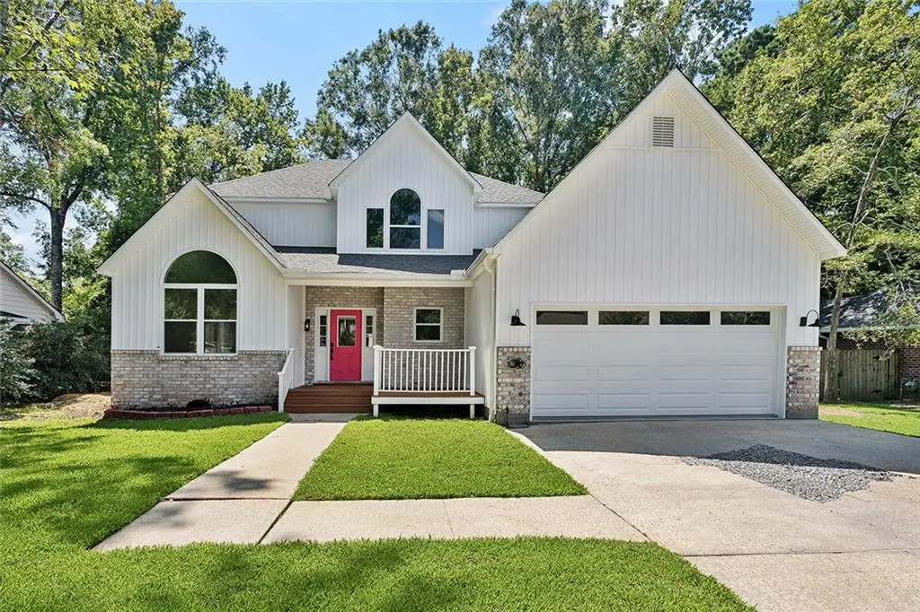 209 Richland Drive E, Mandeville, LA 70448 - Image #1